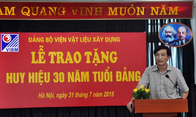 Đồng chí Nguyễn Văn Huynh – Phó Bí thư Đảng ủy phát biểu tại buổi lễ
